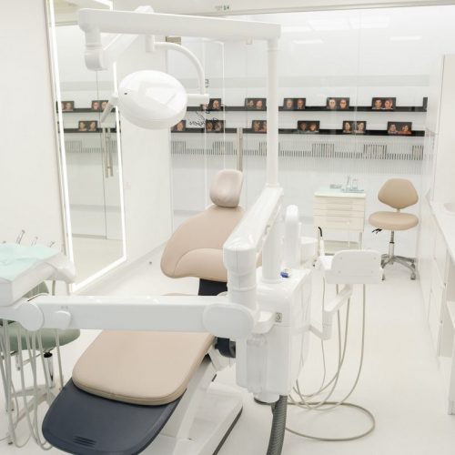 clinique-dentaire-moderne-roumanie